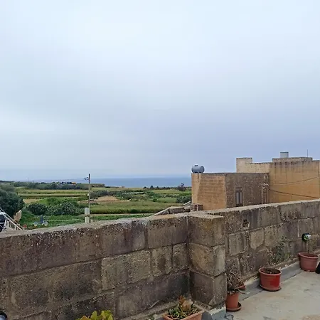 Tal-barun Villa San Lawrenz