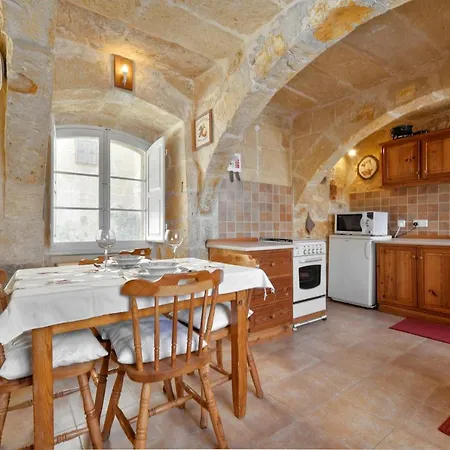 Tal-barun Villa San Lawrenz